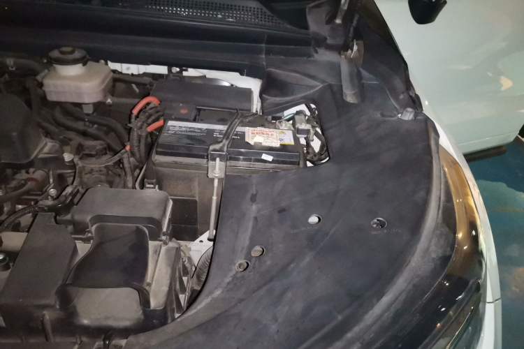 Used Honda Avancier 2017 240TURBO Two-Wheel Drive Elite Edition Engine Bay Left