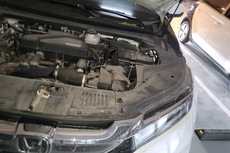 Used Honda Avancier 2017 240TURBO Two-Wheel Drive Comfort Version Engine Bay Left