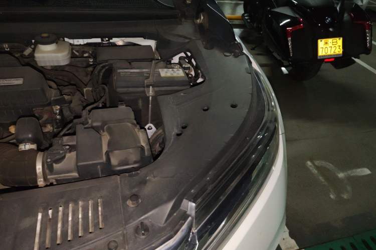 Used Honda Avancier 2017 240TURBO Two-Wheel Drive Luxury Edition Engine Bay Left