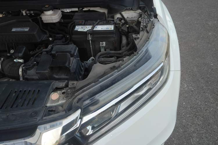 Used Honda Avancier 2017 240TURBO Two-Wheel Drive Luxury Edition Engine Bay Left