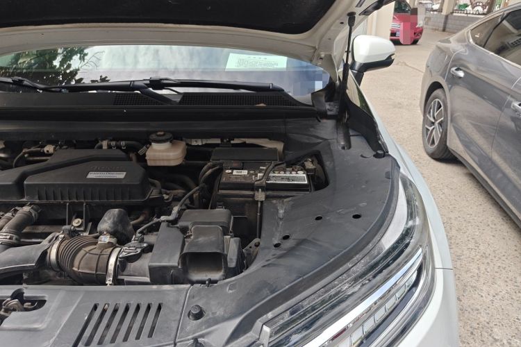 Used Honda Avancier 2017 240TURBO Two-Wheel Drive Premium Edition Engine Bay Left