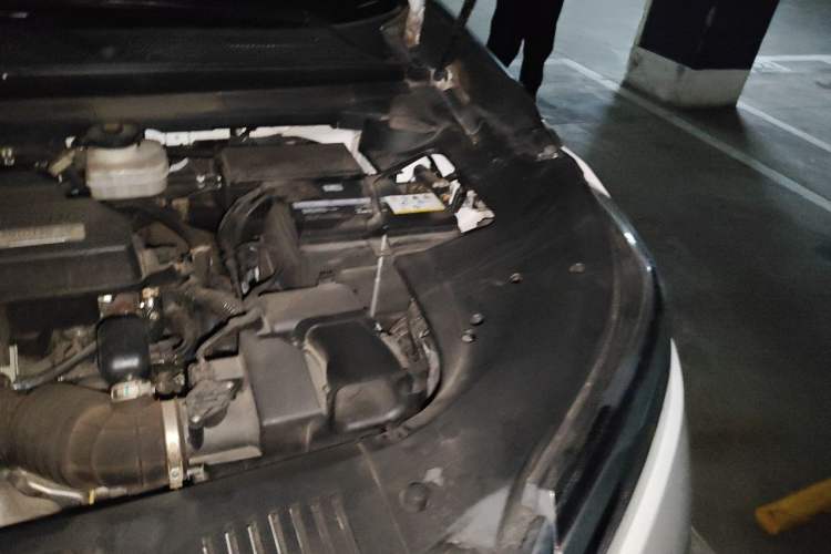 Used Honda Avancier 2017 240TURBO Two-Wheel Drive Premium Edition Engine Bay Left