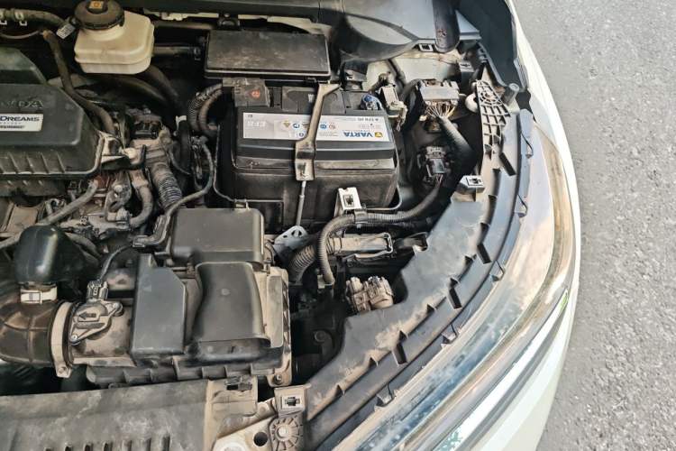 Used Honda Avancier 2017 240TURBO Two-Wheel Drive Premium Edition Engine Bay Left