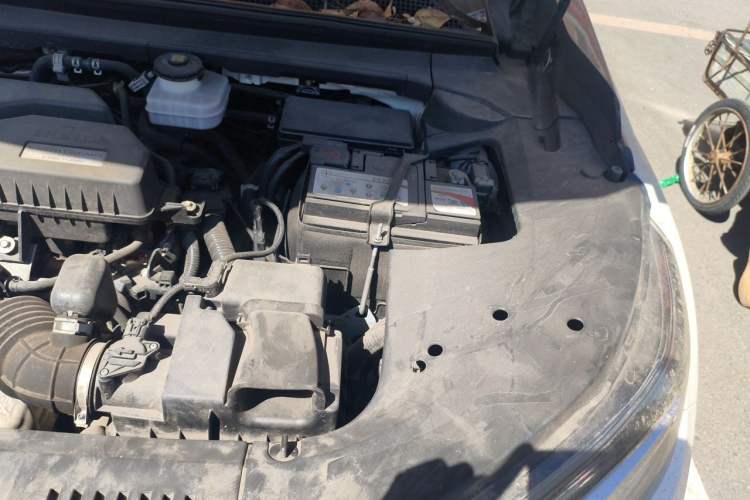 Used Honda Avancier 2017 240TURBO Two-Wheel Drive Comfort Version Engine Bay Left