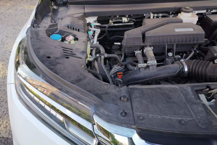 Used Honda Avancier 2017 240TURBO Two-Wheel Drive Premium Edition Engine Bay Right