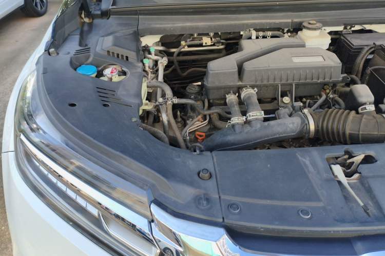 Used Honda Avancier 2017 240TURBO Two-Wheel Drive Premium Edition Engine Bay Right