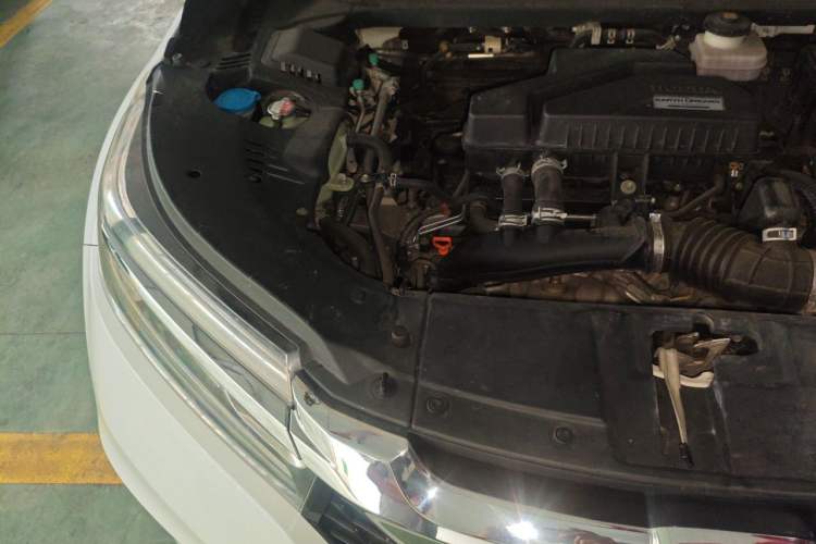 Used Honda Avancier 2017 240TURBO Two-Wheel Drive Elite Edition Engine Bay Right