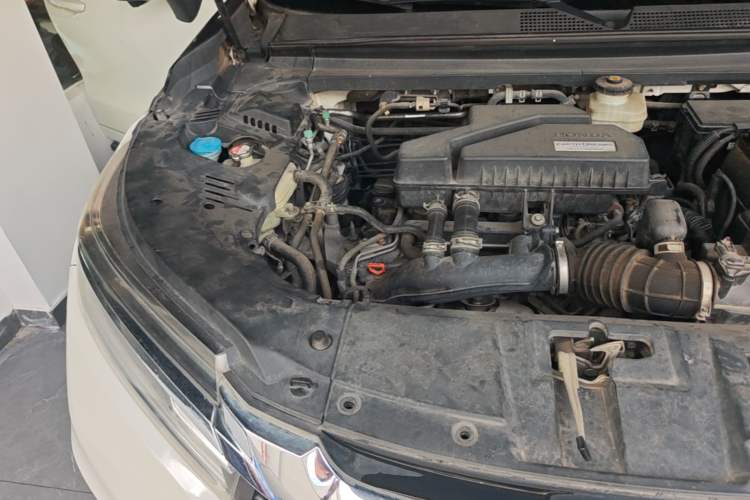Used Honda Avancier 2017 240TURBO Two-Wheel Drive Premium Edition Engine Bay Right