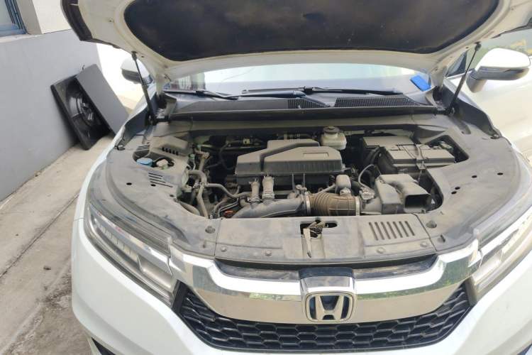 Used Honda Avancier 2017 240TURBO Two-Wheel Drive Premium Edition Engine Bay Right