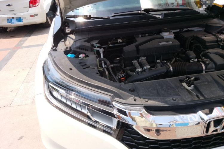Used Honda Avancier 2017 240TURBO Two-Wheel Drive Premium Edition Engine Bay Right
