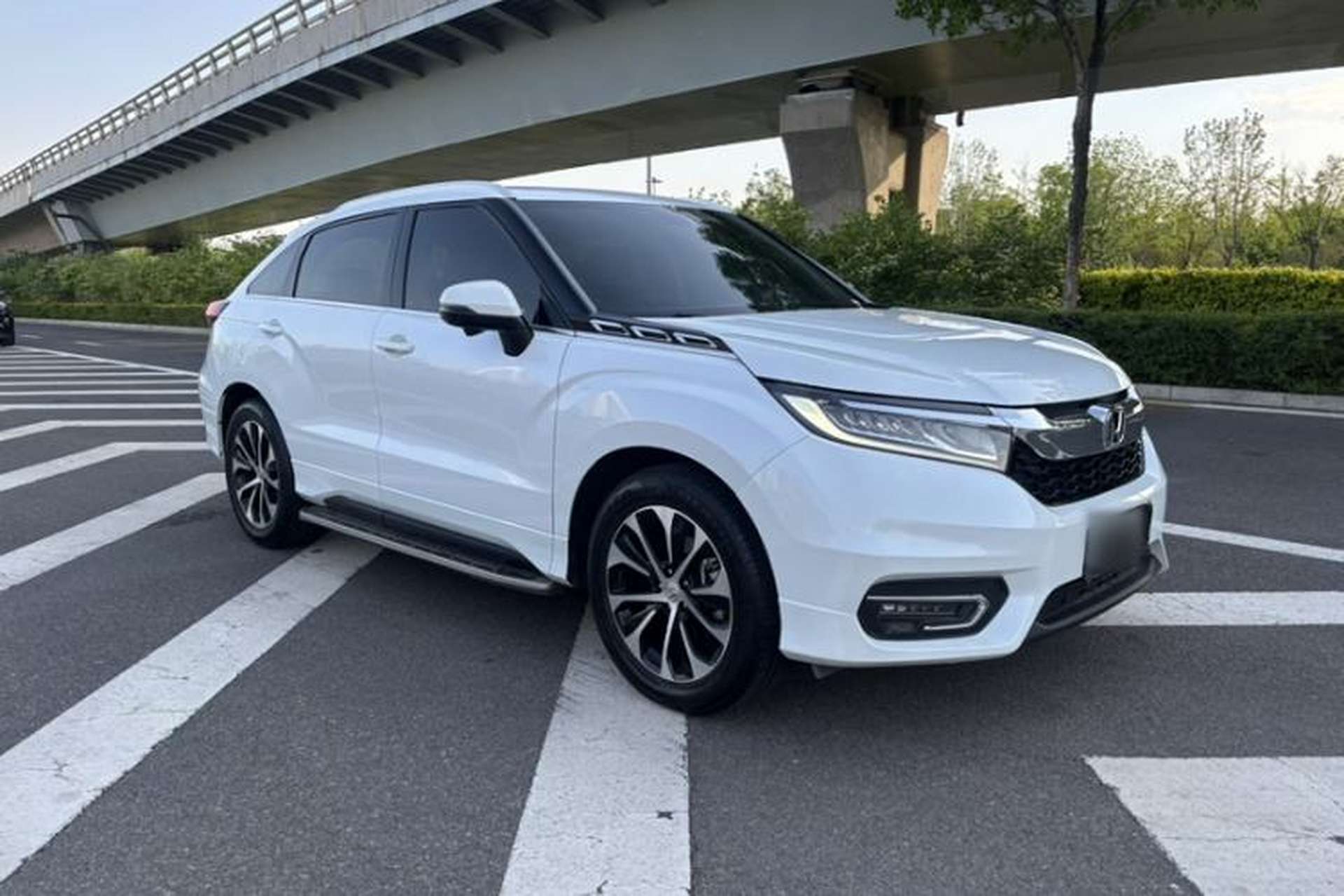 Used Honda Avancier 2017 240TURBO Two-Wheel Drive Premium Edition Exterior 2