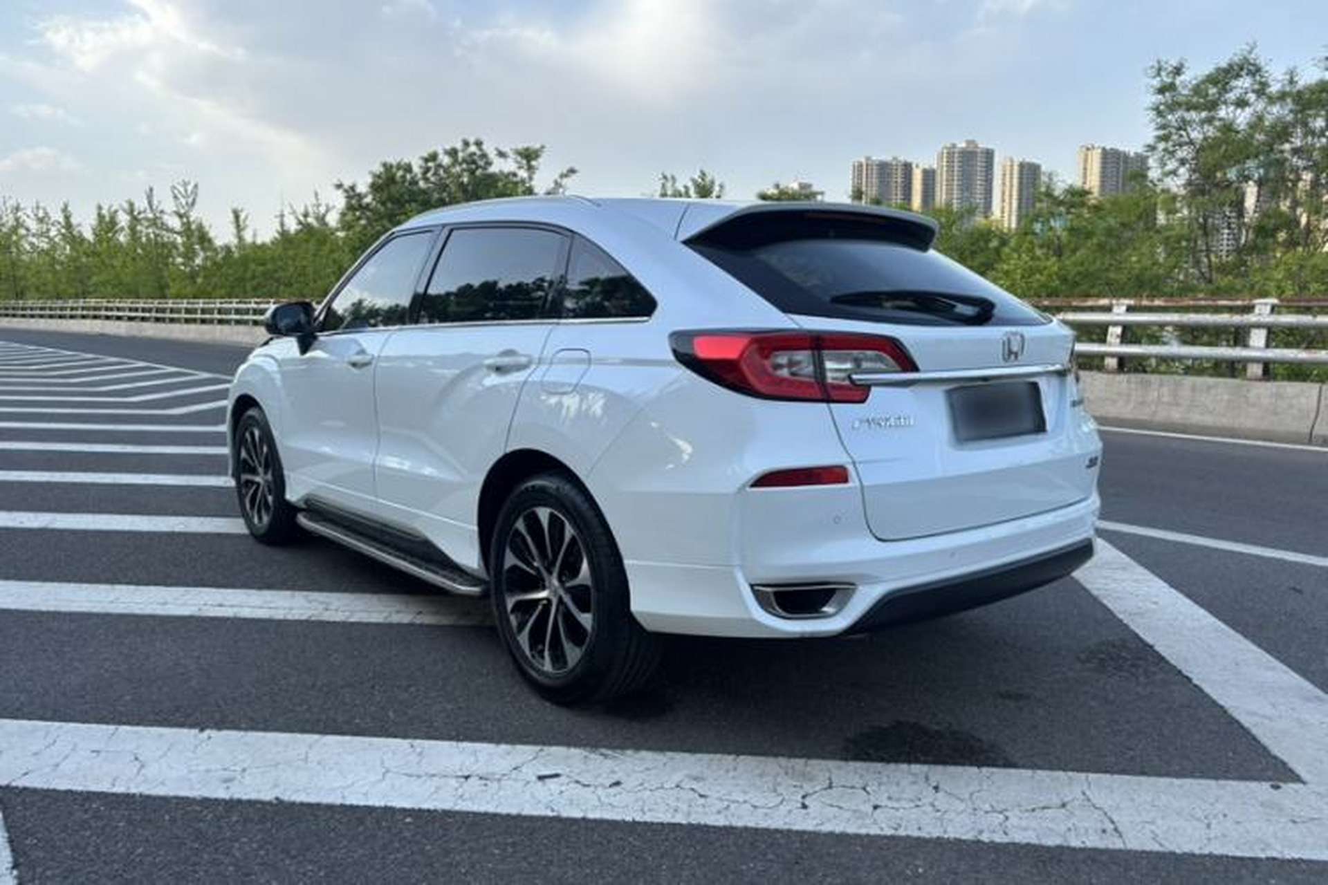 Used Honda Avancier 2017 240TURBO Two-Wheel Drive Premium Edition Exterior 3