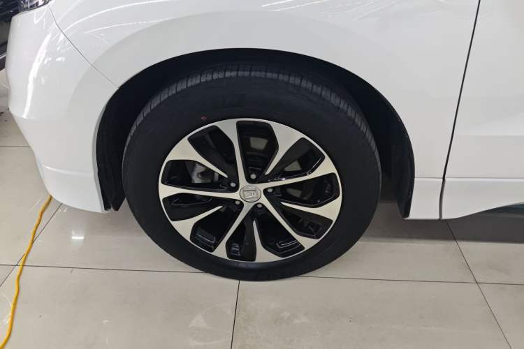 Used Honda Avancier 2017 240TURBO Two-Wheel Drive Luxury Edition Exterior 4