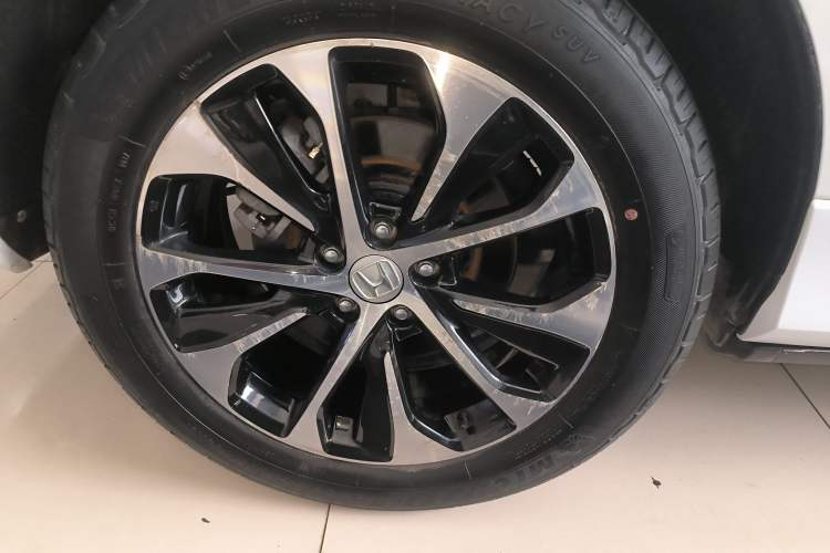 Used Honda Avancier 2017 240TURBO Two-Wheel Drive Premium Edition Exterior 5