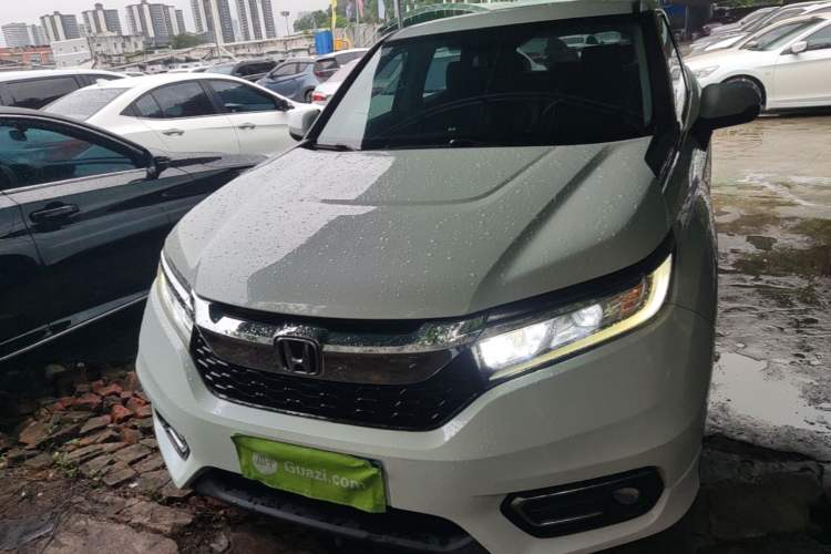 Used Honda Avancier 2017 240TURBO Two-Wheel Drive Luxury Edition Front