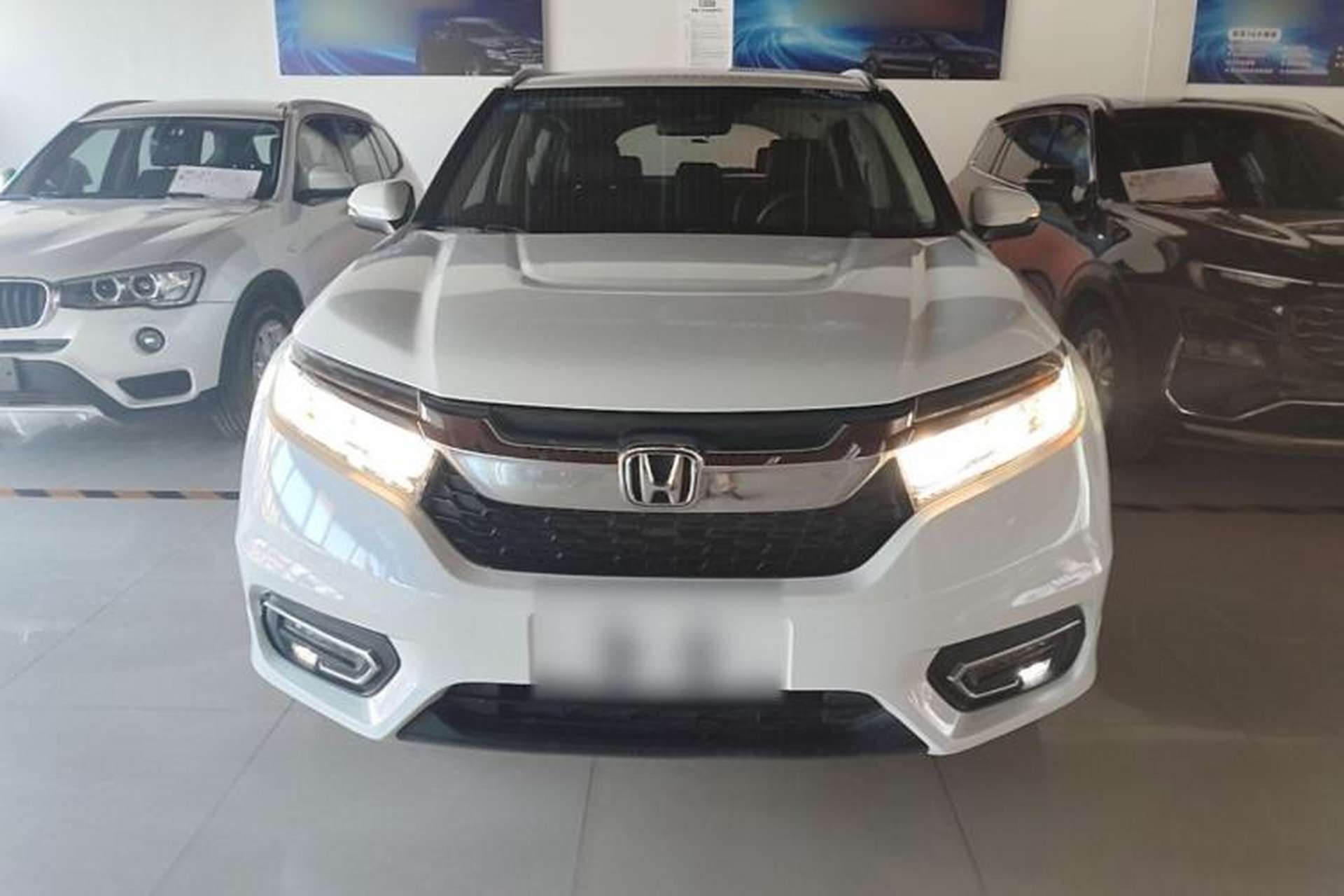 Used Honda Avancier 2017 240TURBO Two-Wheel Drive Elite Edition Front
