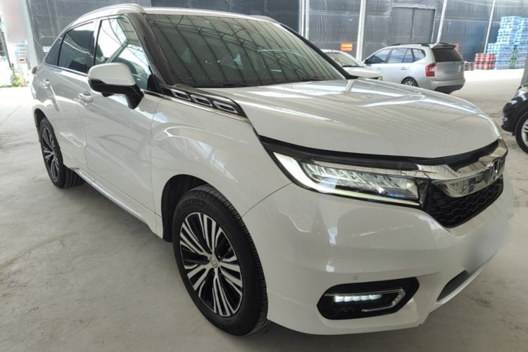 Used Honda Avancier 2017 370TURBO Four-Wheel Drive Supreme Edition Front Right 45 Deg