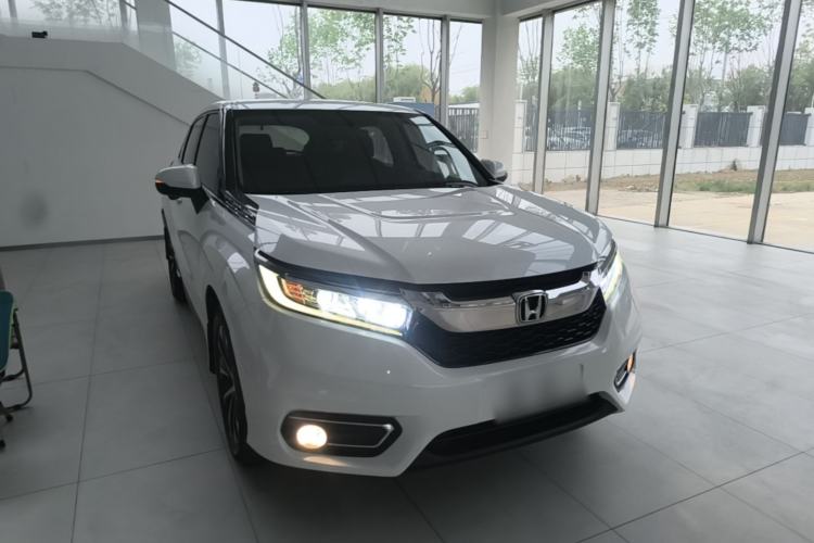 Used Honda Avancier 2017 240TURBO Two-Wheel Drive Luxury Edition Front Right 45 Deg