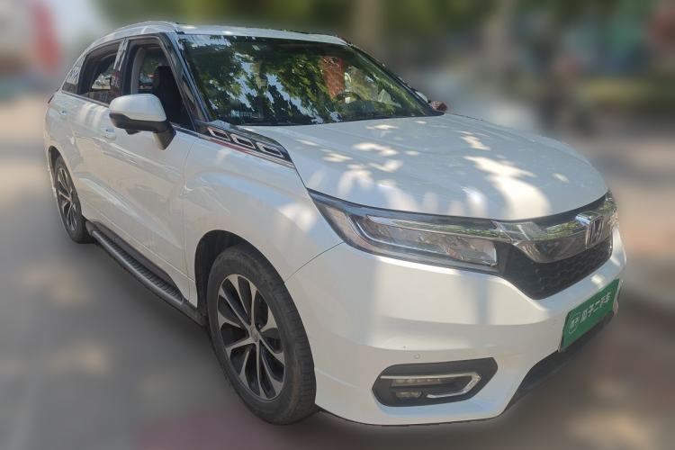 Used Honda Avancier 2017 240TURBO Two-Wheel Drive Luxury Edition Front Right 45 Deg