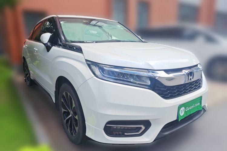 Used Honda Avancier 2017 240TURBO Two-Wheel Drive Premium Edition Front Right 45 Deg