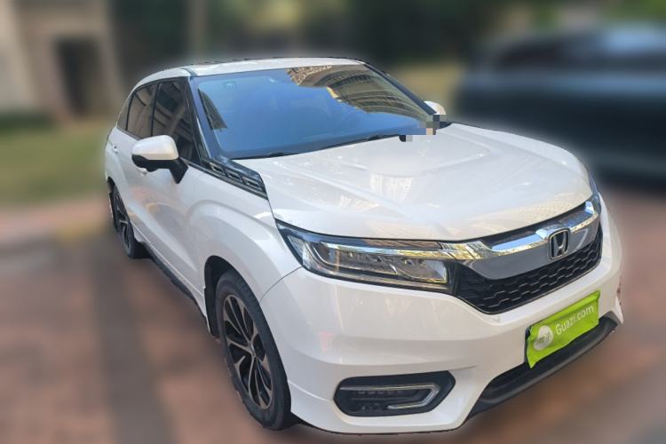 Used Honda Avancier 2017 240TURBO Two-Wheel Drive Premium Edition Front Right 45 Deg