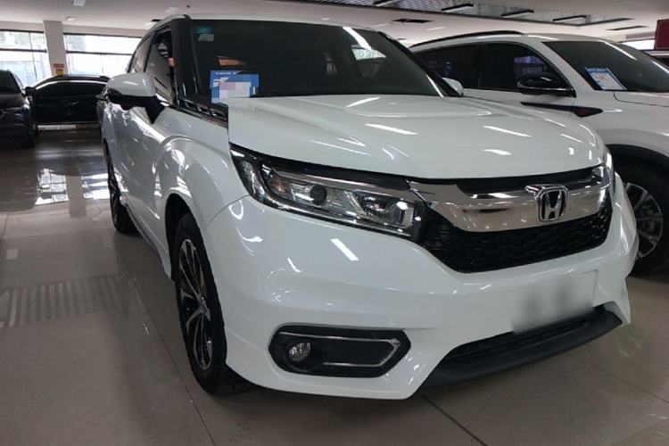 Used Honda Avancier 2017 240TURBO Two-Wheel Drive Luxury Edition Front Right 45 Deg
