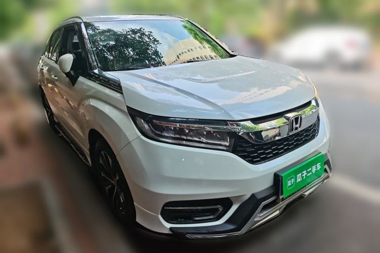 Used Honda Avancier 2017 240TURBO Two-Wheel Drive Premium Edition Front Right 45 Deg