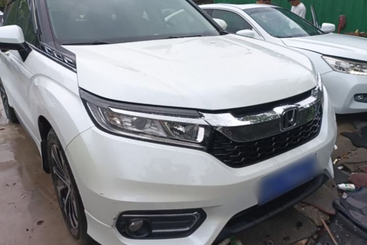 Used Honda Avancier 2017 240TURBO Two-Wheel Drive Luxury Edition Front Right 45 Deg