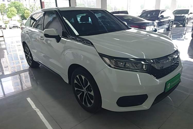 Used Honda Avancier 2017 240TURBO Two-Wheel Drive Comfort Version Front Right 45 Deg
