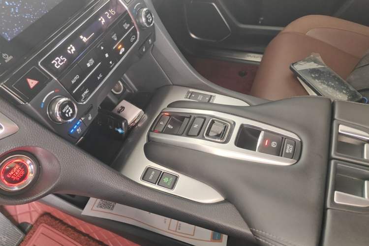 Used Honda Avancier 2017 370TURBO Four-Wheel Drive Supreme Edition Gear Lever