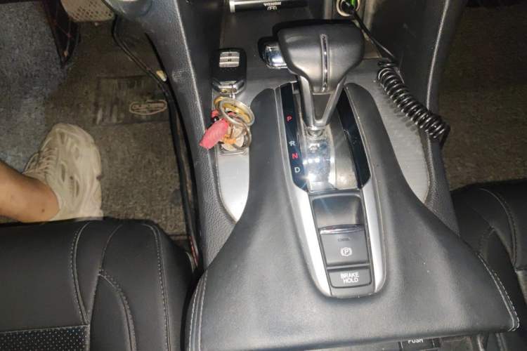 Used Honda Avancier 2017 240TURBO Two-Wheel Drive Comfort Version Gear Lever