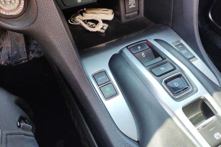 Used Honda Avancier 2017 370TURBO 2WD Luxury Edition Gear Lever