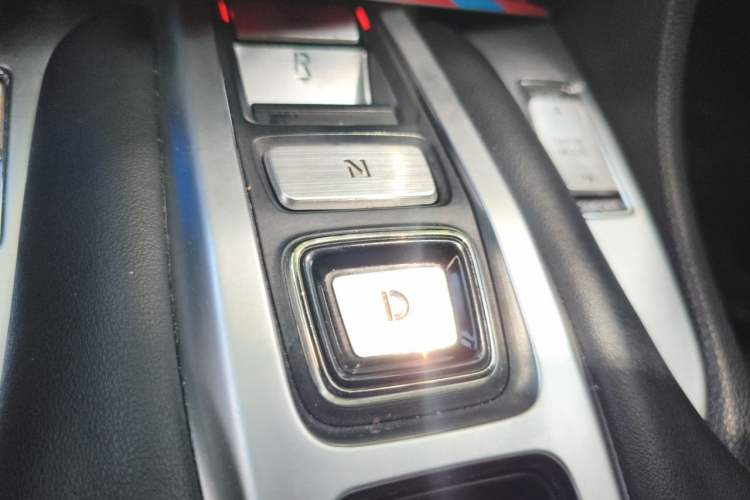Used Honda Avancier 2017 370TURBO 2WD Luxury Edition Gear Lever