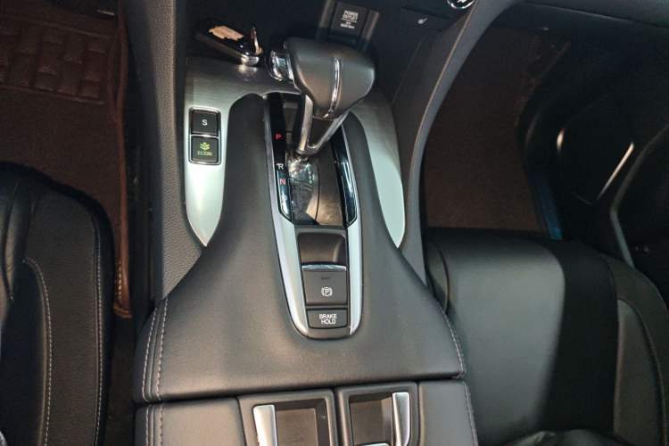 Used Honda Avancier 2017 240TURBO Two-Wheel Drive Luxury Edition Gear Lever