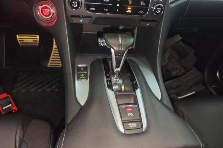 Used Honda Avancier 2017 240TURBO Two-Wheel Drive Premium Edition Gear Lever