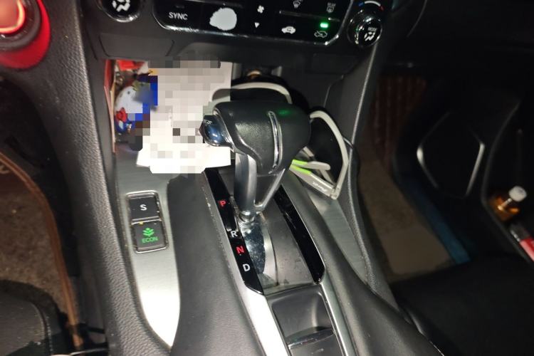 Used Honda Avancier 2017 240TURBO Two-Wheel Drive Comfort Version Gear Lever