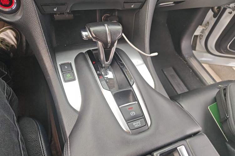 Used Honda Avancier 2017 240TURBO Two-Wheel Drive Luxury Edition Gear Lever