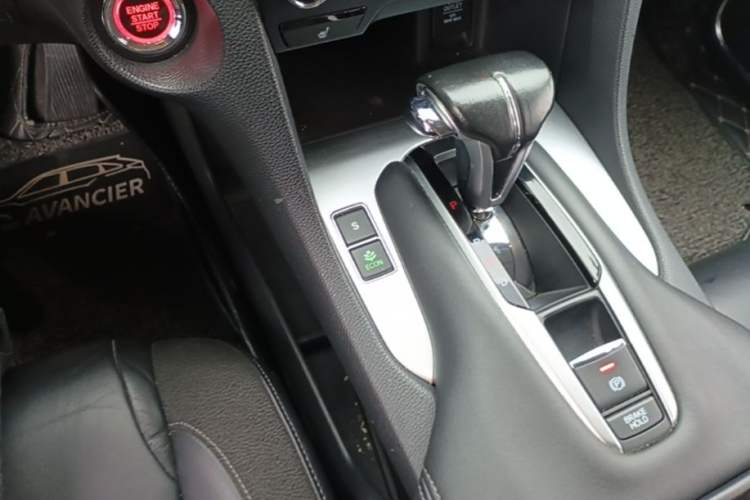 Used Honda Avancier 2017 240TURBO Two-Wheel Drive Luxury Edition Gear Lever