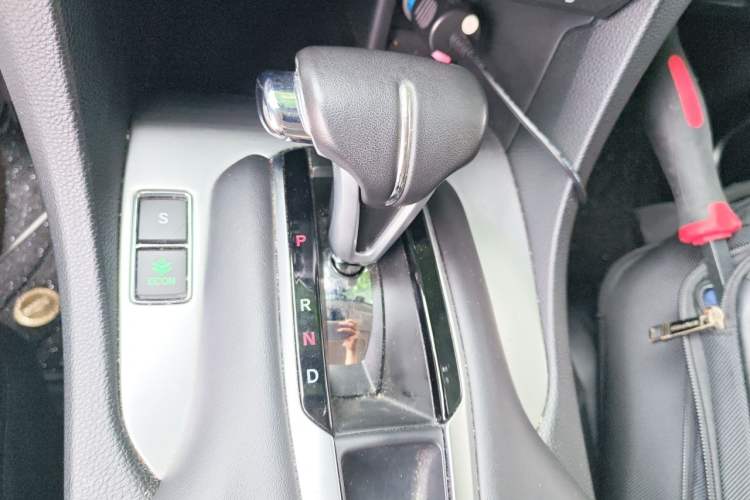 Used Honda Avancier 2017 240TURBO Two-Wheel Drive Luxury Edition Gear Lever