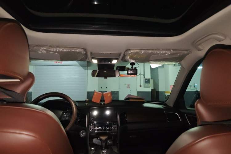 Used Honda Avancier 2017 240TURBO Two-Wheel Drive Luxury Edition Headliner
