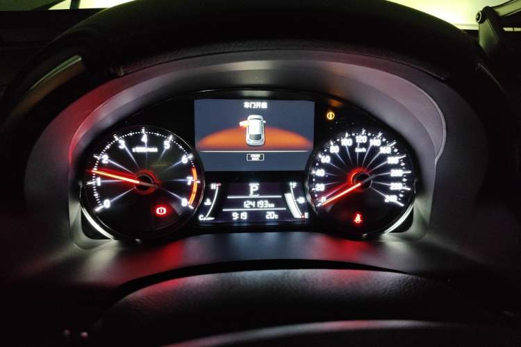 Used Honda Avancier 2017 240TURBO Two-Wheel Drive Premium Edition Instrument Cluster