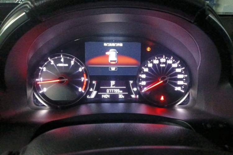 Used Honda Avancier 2017 240TURBO Two-Wheel Drive Comfort Version Instrument Cluster