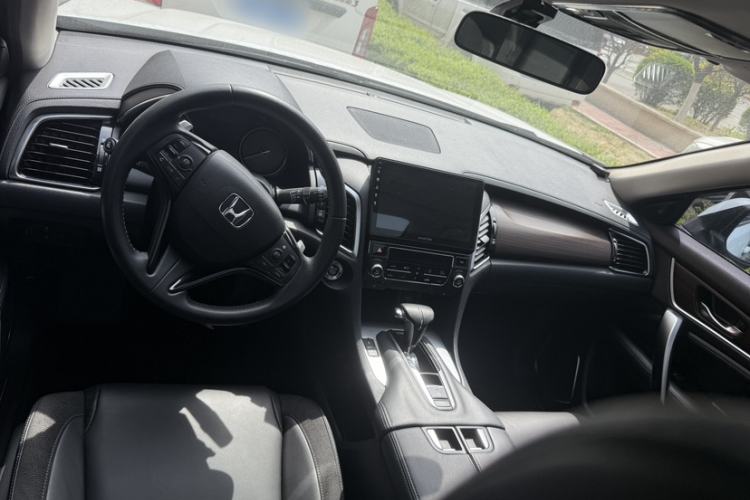 Used Honda Avancier 2017 240TURBO Two-Wheel Drive Luxury Edition Interior 1