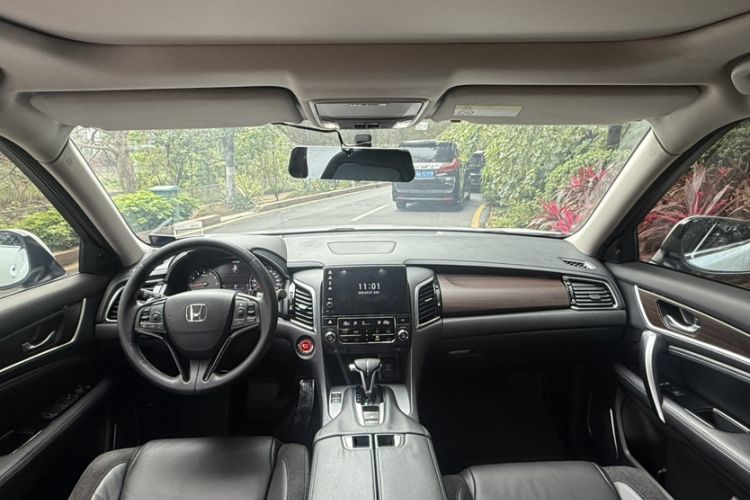 Used Honda Avancier 2017 240TURBO Two-Wheel Drive Luxury Edition Interior 2