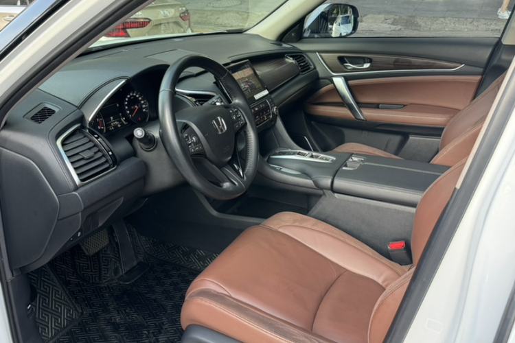 Used Honda Avancier 2017 370TURBO Four-Wheel Drive Prestige Edition Interior 2