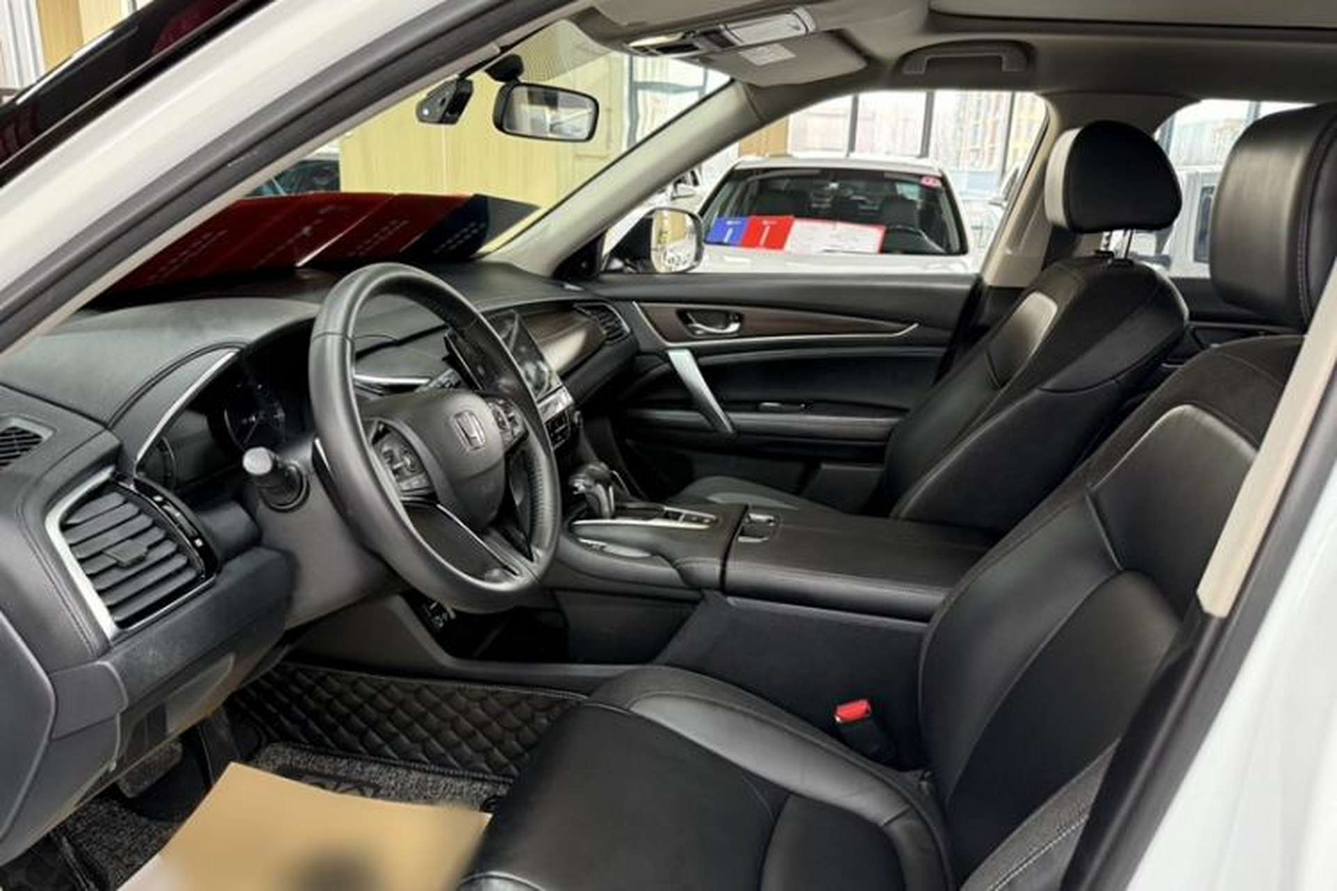 Used Honda Avancier 2017 240TURBO Two-Wheel Drive Comfort Version Interior 2