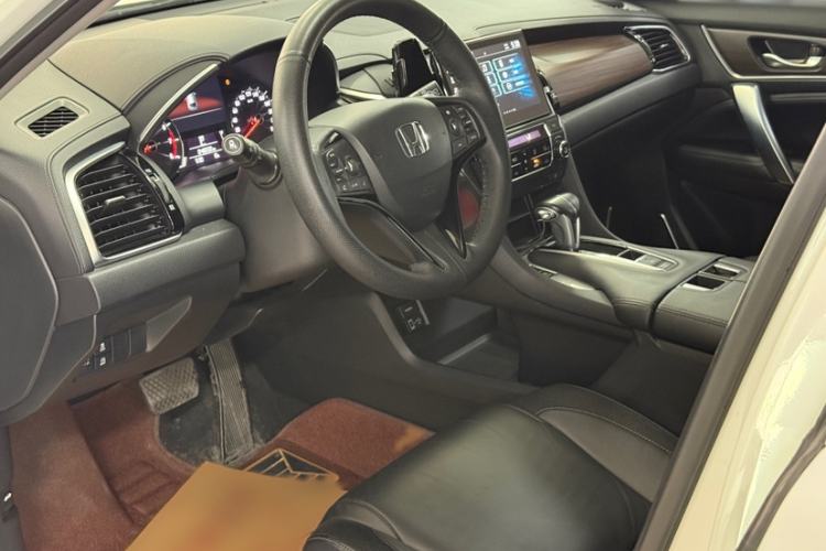 Used Honda Avancier 2017 240TURBO Two-Wheel Drive Luxury Edition Interior 2