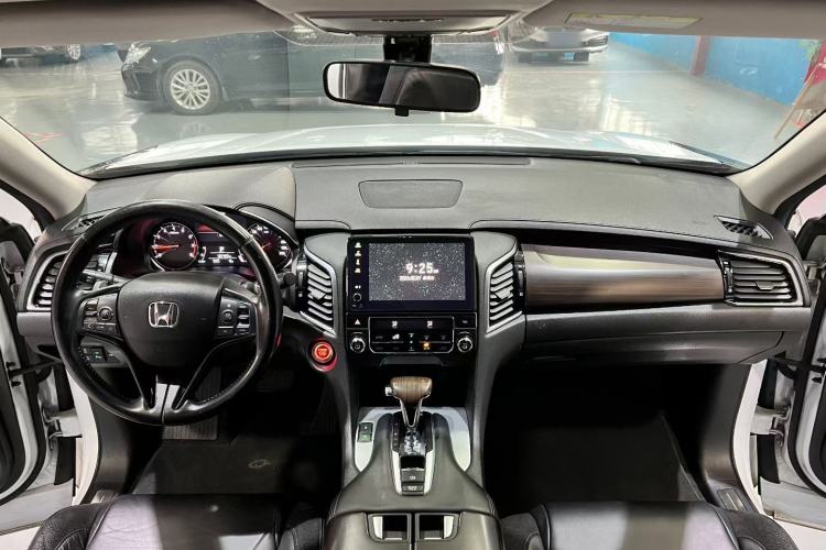 Used Honda Avancier 2017 240TURBO Two-Wheel Drive Comfort Version Interior 2