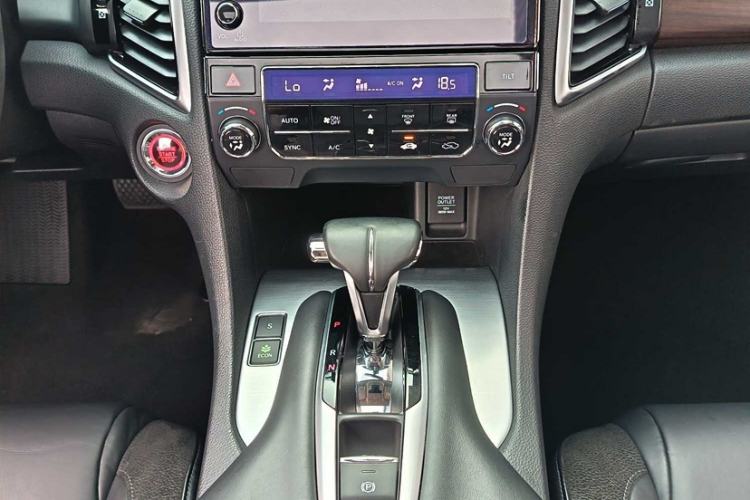 Used Honda Avancier 2017 240TURBO Two-Wheel Drive Comfort Version Interior 3