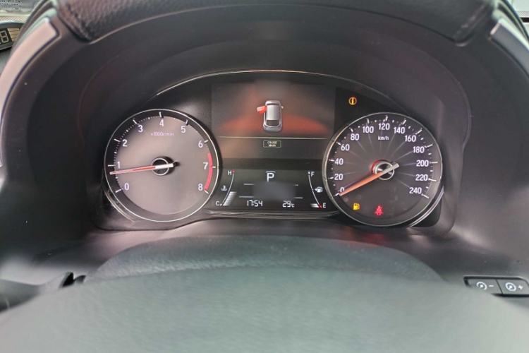 Used Honda Avancier 2017 240TURBO Two-Wheel Drive Comfort Version Interior 4